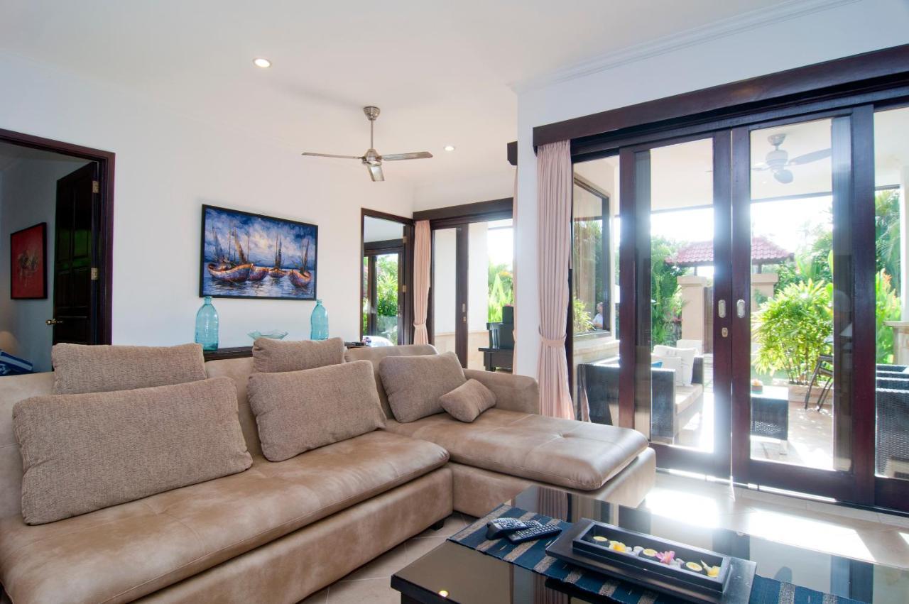 Villa Selaras Sanur Esterno foto